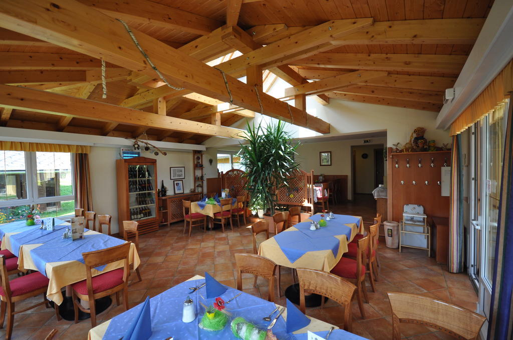 Gasthof Zum Kramer Gurk Bagian luar foto