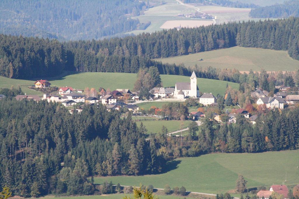 Gasthof Zum Kramer Gurk Bagian luar foto