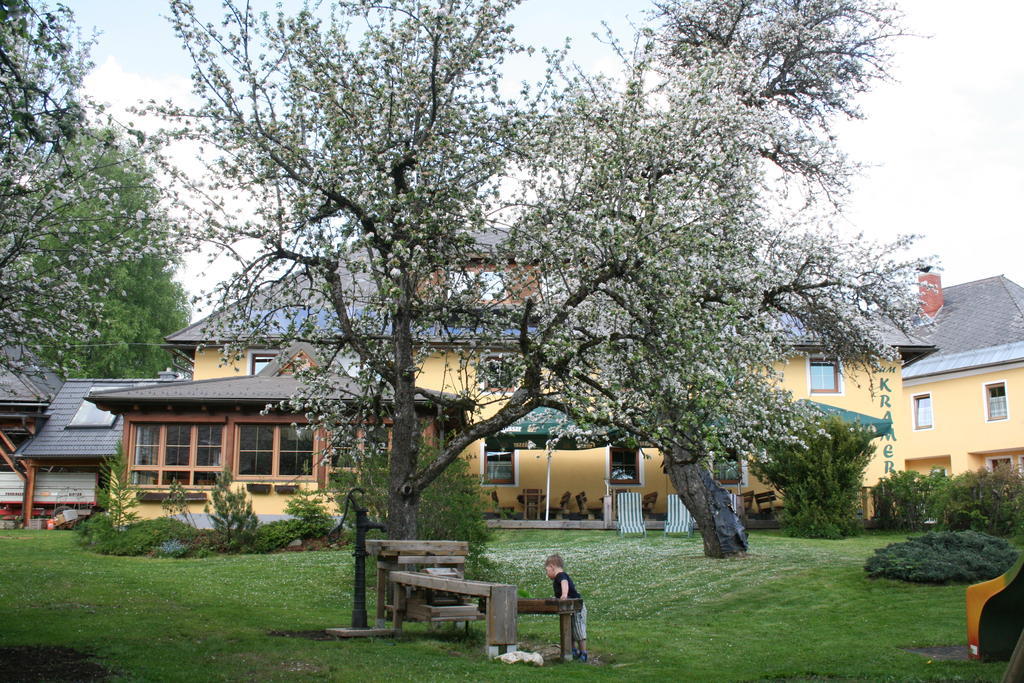 Gasthof Zum Kramer Gurk Bagian luar foto